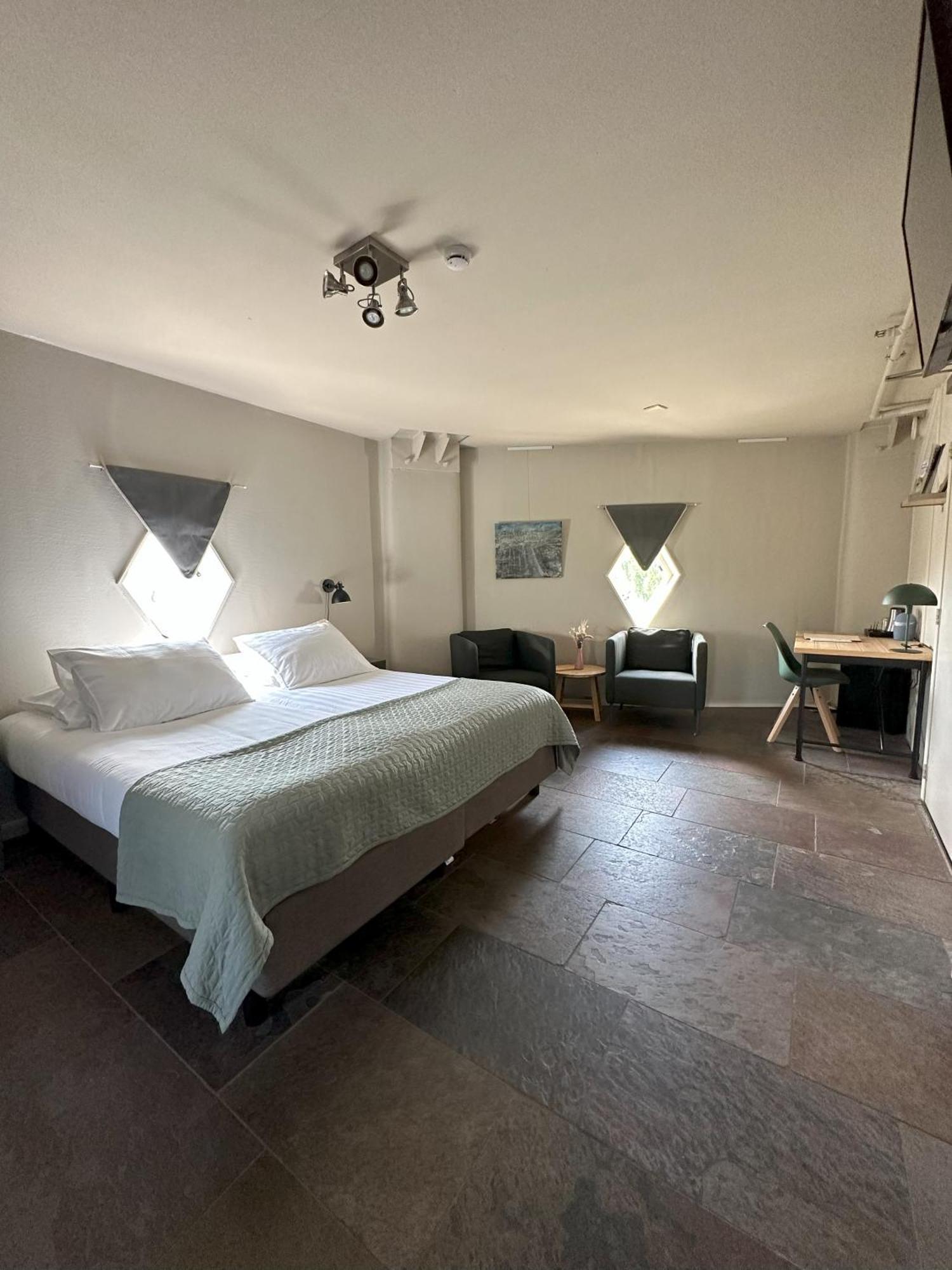 De Watertoren Inn 3*